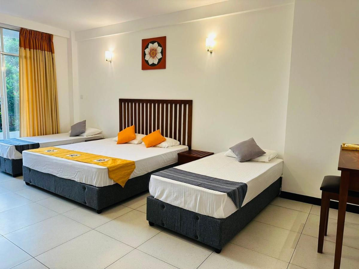 Kandy Hub Guest House Exterior photo