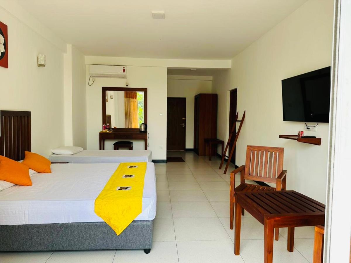 Kandy Hub Guest House Exterior photo