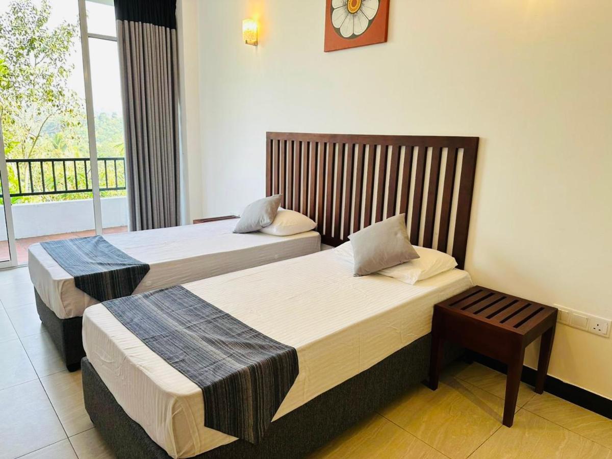 Kandy Hub Guest House Exterior photo